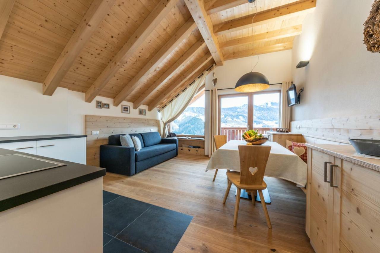 Agriturismo Luech Picedac Ла Вале Екстериор снимка